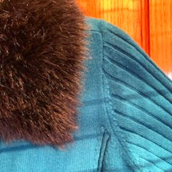Dennis Basso Long Green Knit Cardigan Sweater Faux Fur Removable Collar Sz: L - Picture 7 of 8